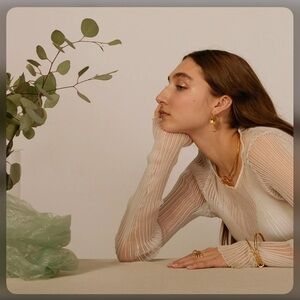 LADY GREY JEWELRY INFINITY BRACELET IN GOLD